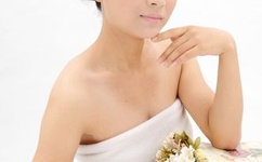 女生越喊男生越要塞视频